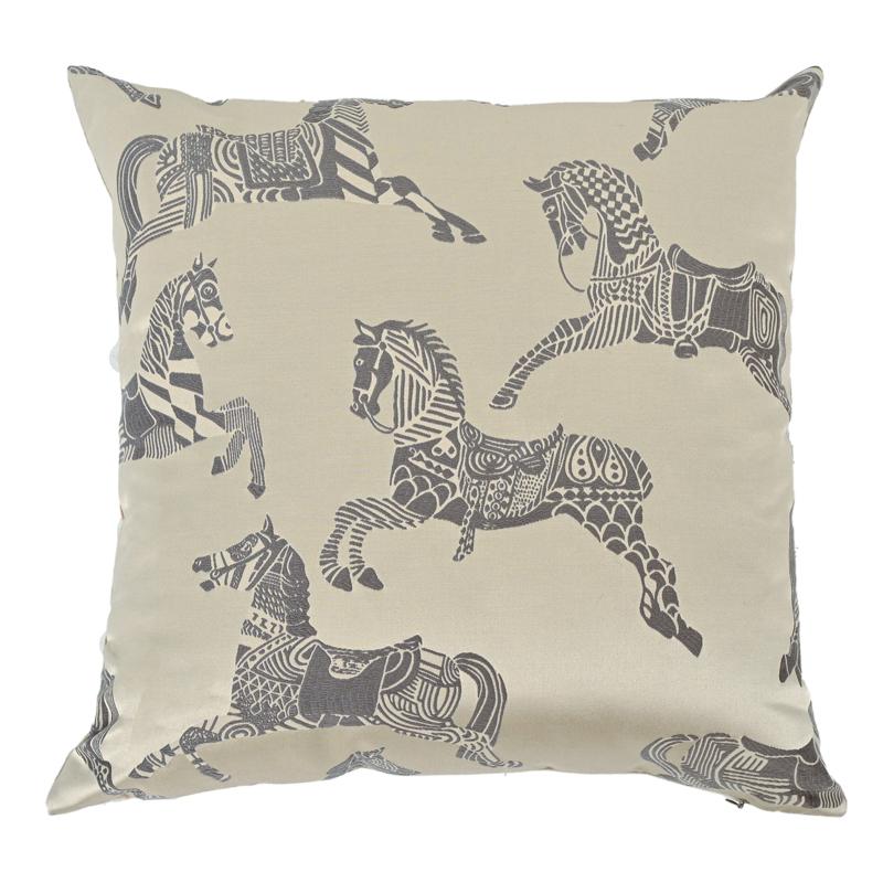 ΔΙΑΚΟΣΜΗΤΙΚΟ ΜΑΞΙΛΑΡΙ Fylliana Horse Whisper ΜΠΕΖ ΧΡΩΜΑ 45x45x10εκ